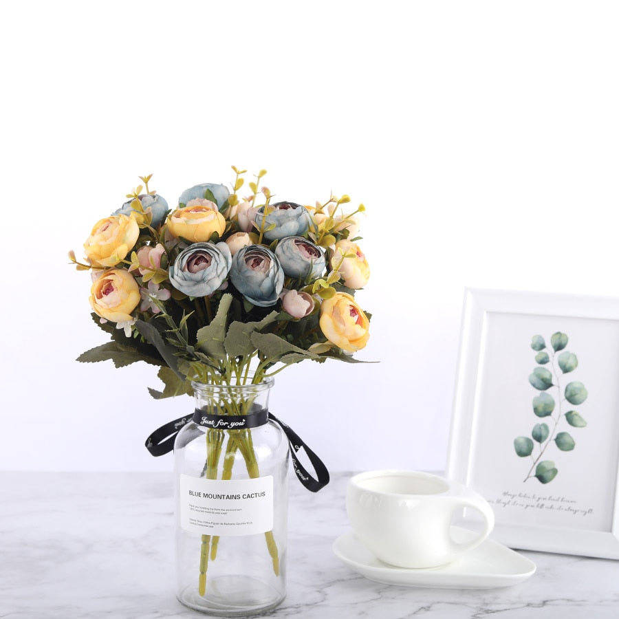 Floral Collection - Silk Blooming Roses and Daisy Bouquet