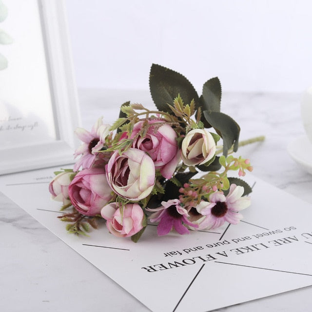 Floral Collection - Silk Blooming Roses and Daisy Bouquet