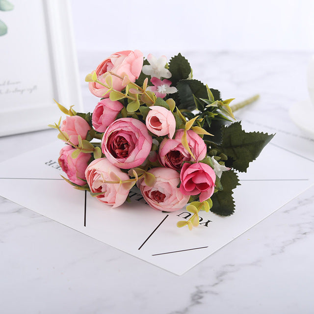 Floral Collection - Silk Blooming Roses and Daisy Bouquet